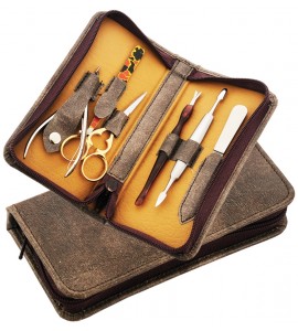 Manicure Kits